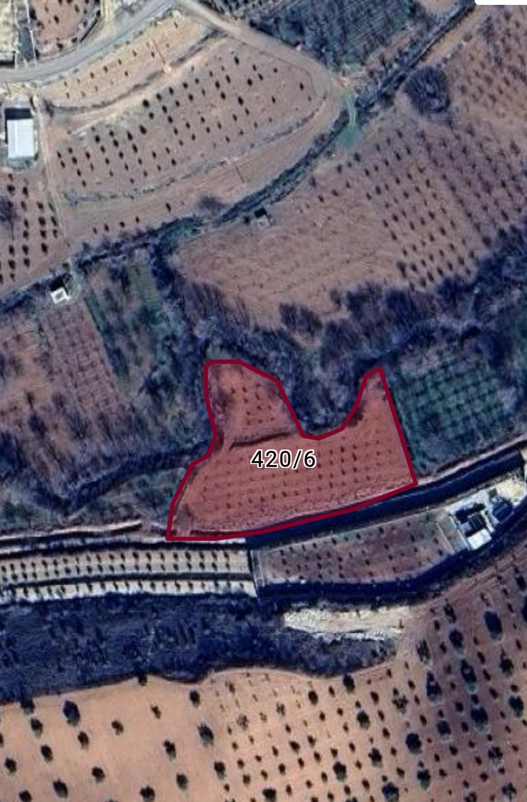 ULUYATIRDA BAĞEVLİK ARAZİ
