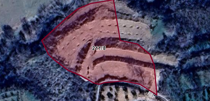uluyatır aşağı mezarlık karşısında 2334 m² bağ evi yapmaya uygun bahçe